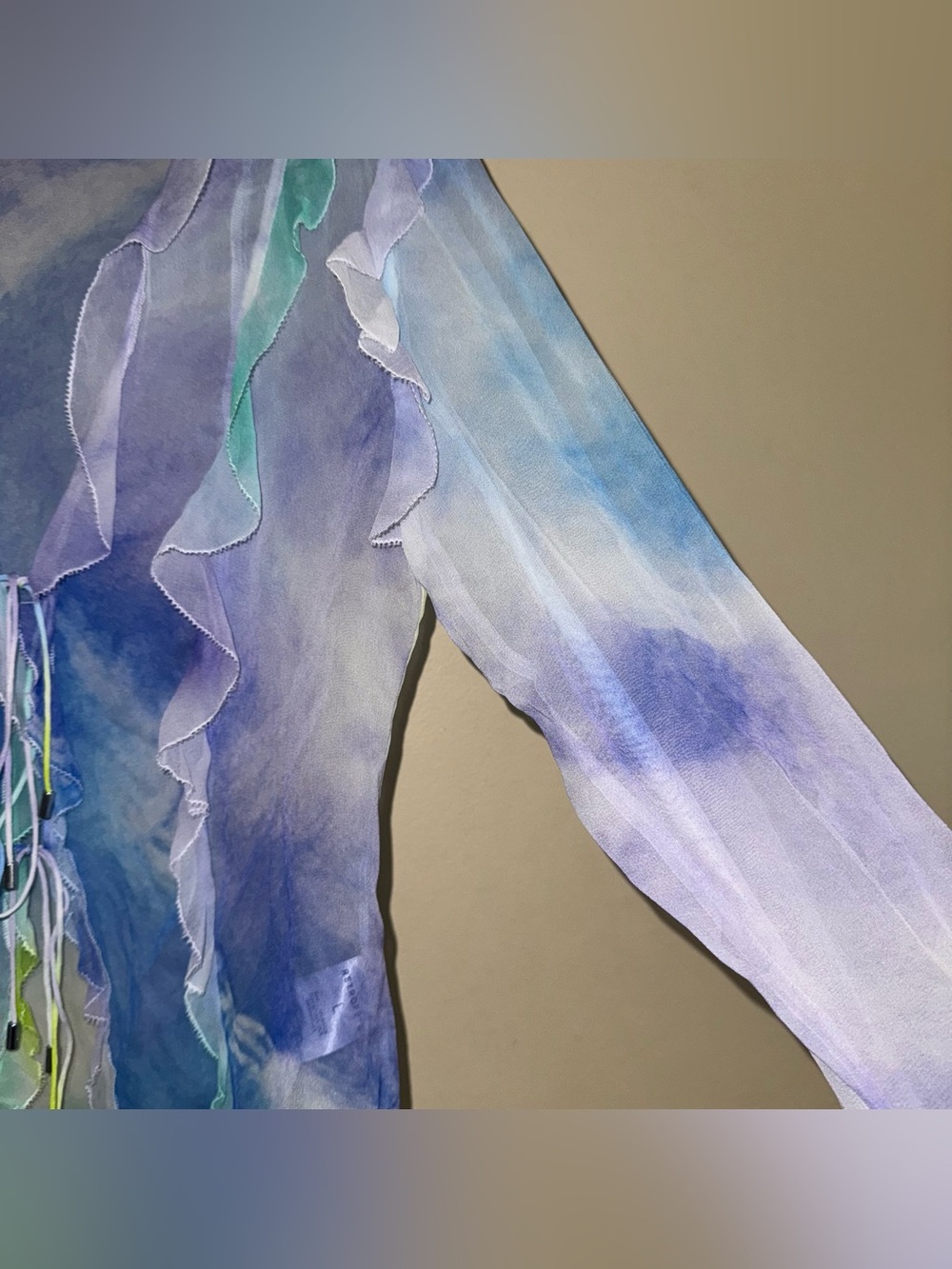 RETROFÊTE AVIVA SILK CHIFFON BLOUSE Watercolor Wave Tie Front Sheer Size L - Picture 9 of 14